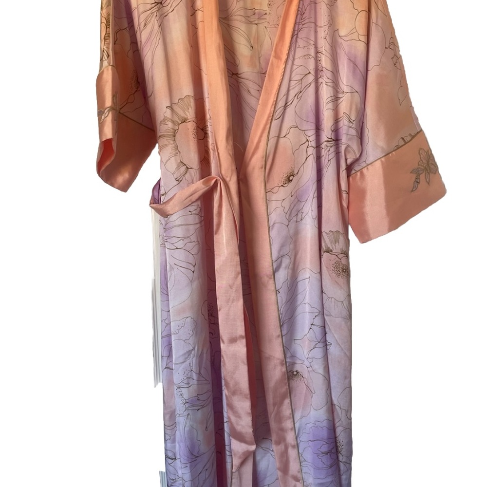 Jones New York Floral Satin Kimono Style Robe - Peach and Lavender